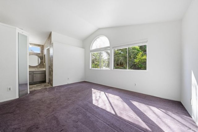 621 New Bedford Dr, Vallejo, CA 94591