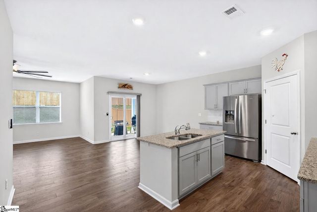 452 Fenwick Drive, Woodruff, SC 29388