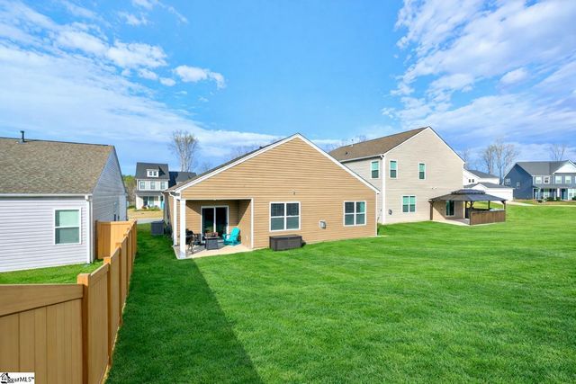 452 Fenwick Drive, Woodruff, SC 29388