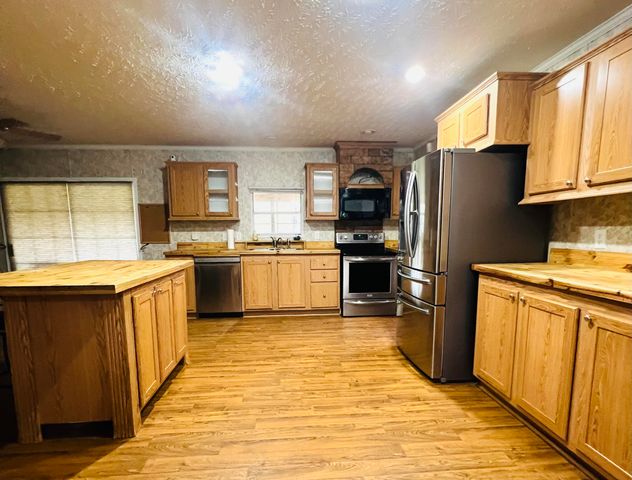 1343 Winding Creek Drive, Walterboro, SC 29488