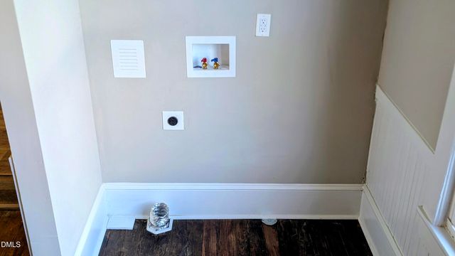 621 Harris Street, Burlington, NC 27217