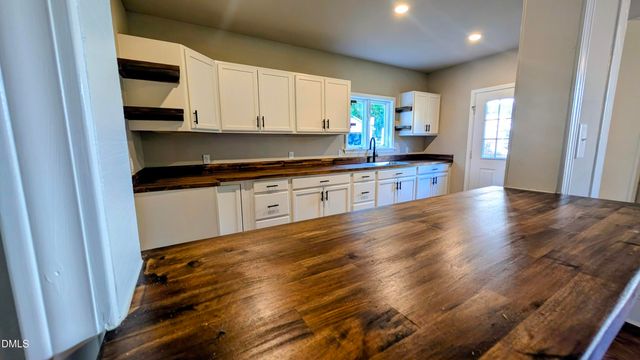 621 Harris Street, Burlington, NC 27217