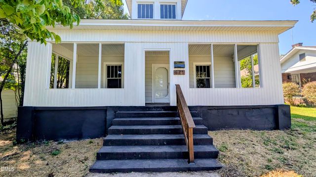 621 Harris Street, Burlington, NC 27217