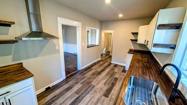 621 Harris Street, Burlington, NC 27217