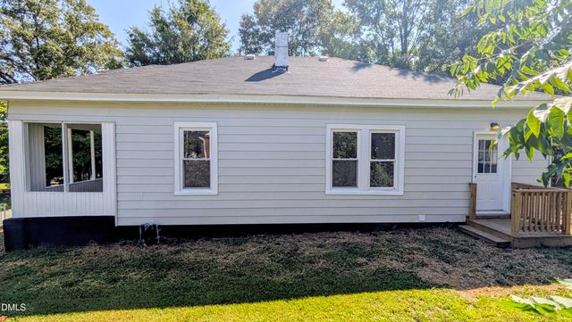 621 Harris Street, Burlington, NC 27217
