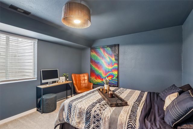 605 E Jackson Avenue, Des Moines, IA 50315