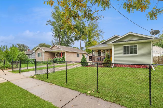 605 E Jackson Avenue, Des Moines, IA 50315