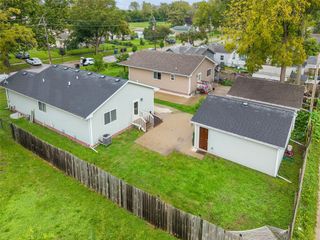 605 E Jackson Avenue, Des Moines, IA 50315