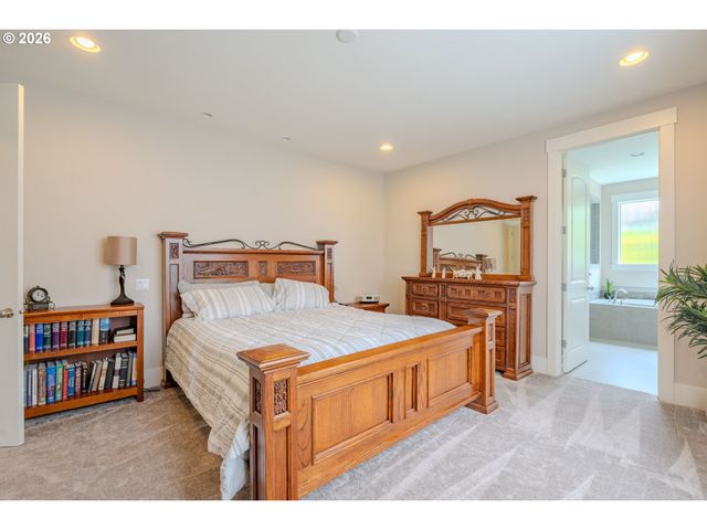 3114 Nw 125TH Cir, Vancouver, WA 98685