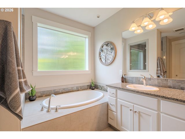 3114 Nw 125TH Cir, Vancouver, WA 98685