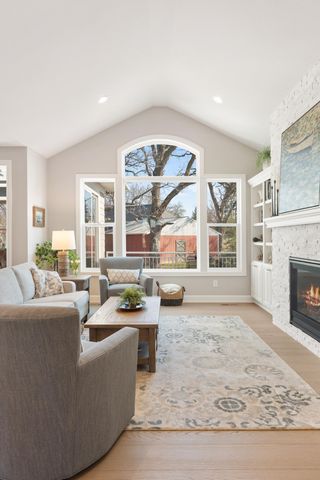 6160 Garland Lane N, Plymouth, MN 55446