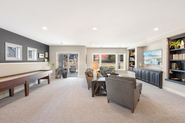 6160 Garland Lane N, Plymouth, MN 55446