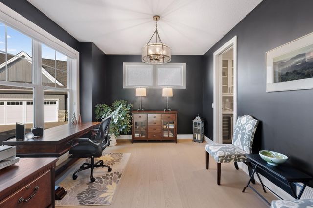 6160 Garland Lane N, Plymouth, MN 55446