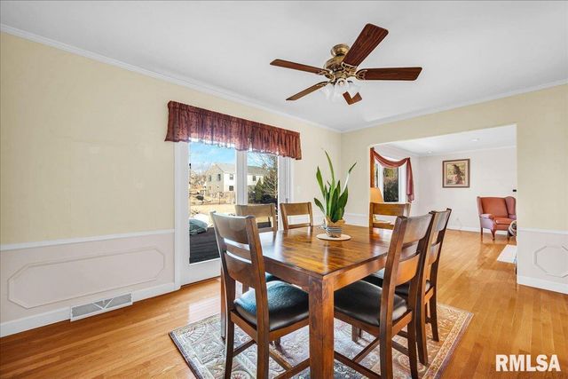 129 W COVENTRY Lane, Peoria, IL 61614