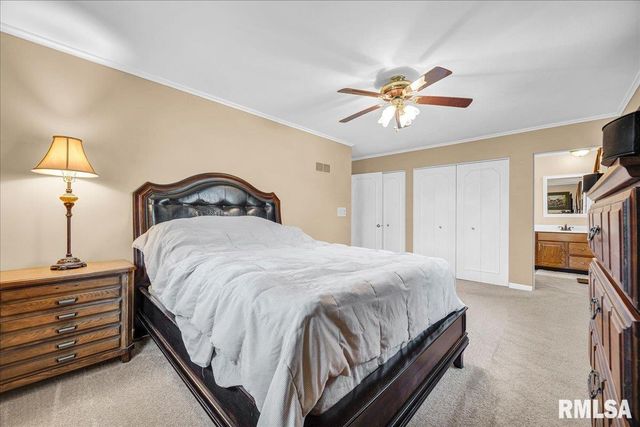 129 W COVENTRY Lane, Peoria, IL 61614