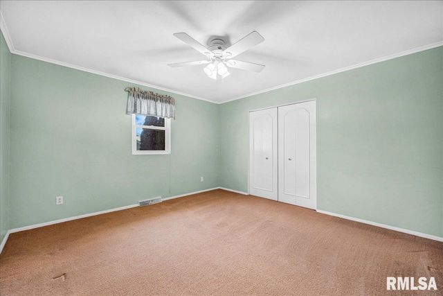 129 W COVENTRY Lane, Peoria, IL 61614