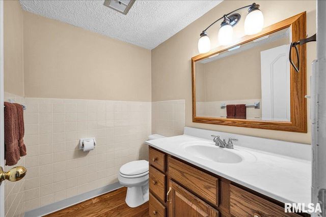 129 W COVENTRY Lane, Peoria, IL 61614