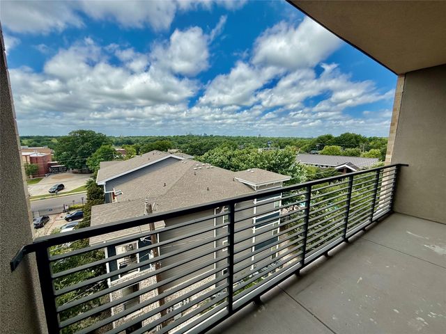 7450 Coronado Avenue 613, Dallas, TX 75214