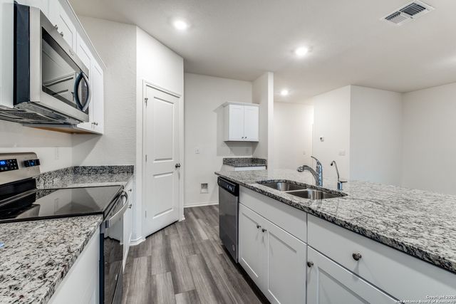 5014 Jovian, San Antonio, TX 78245