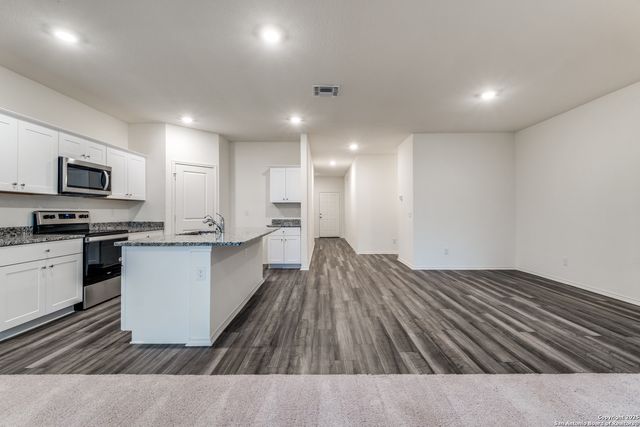5014 Jovian, San Antonio, TX 78245