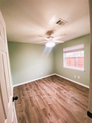 1123 Saturn Drive, Cedar Hill, TX 75104