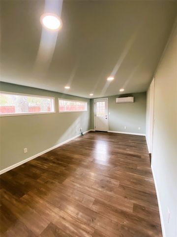 1123 Saturn Drive, Cedar Hill, TX 75104