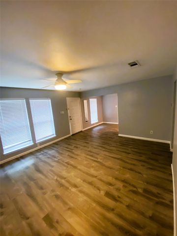 1123 Saturn Drive, Cedar Hill, TX 75104