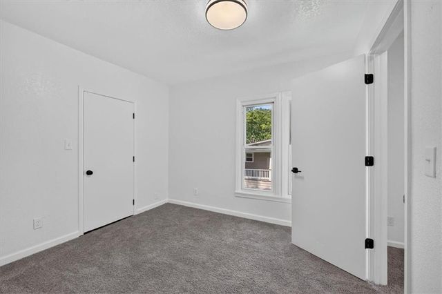 3505 Garner Avenue, Kansas City, MO 64124