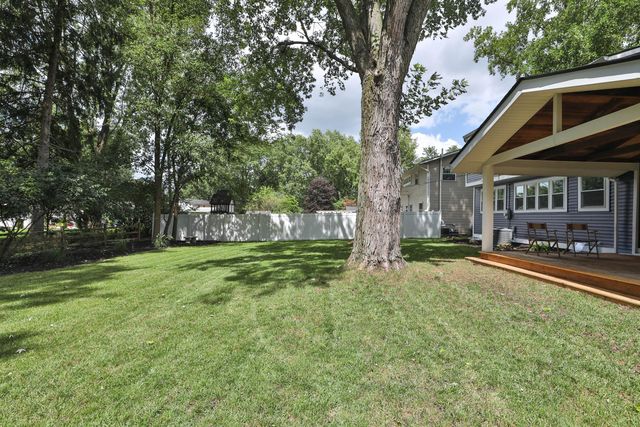 6815 Bowerman Street W, Worthington, OH 43085