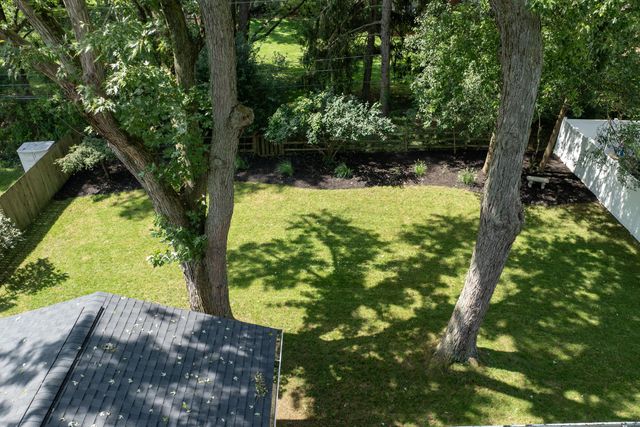 6815 Bowerman Street W, Worthington, OH 43085