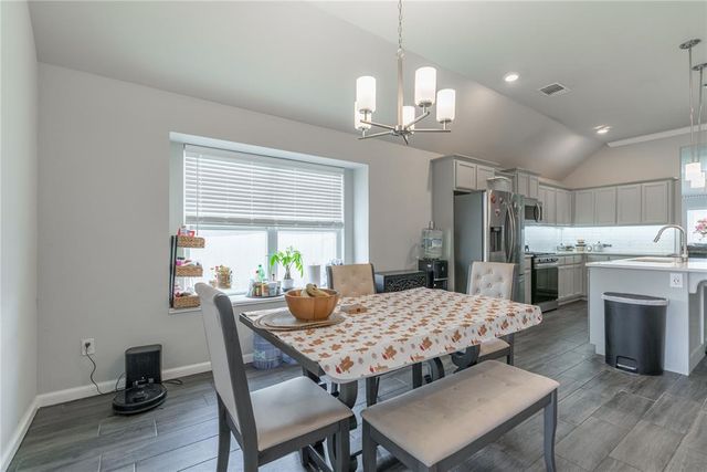 2209 Arcady Avenue, Norman, OK 73026