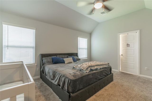 2209 Arcady Avenue, Norman, OK 73026