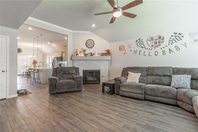 2209 Arcady Avenue, Norman, OK 73026