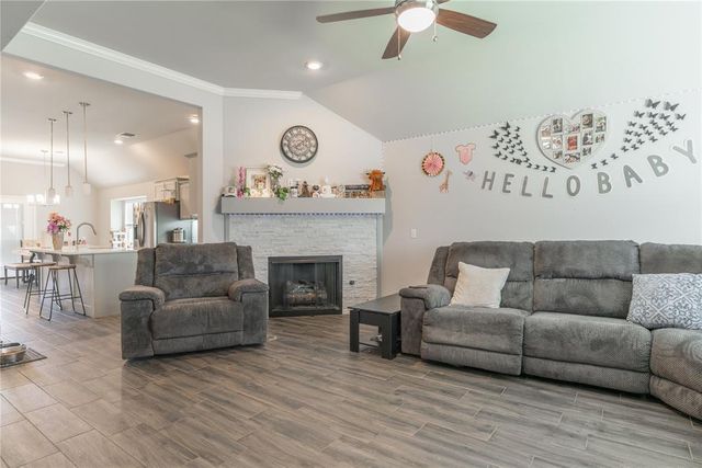 2209 Arcady Avenue, Norman, OK 73026