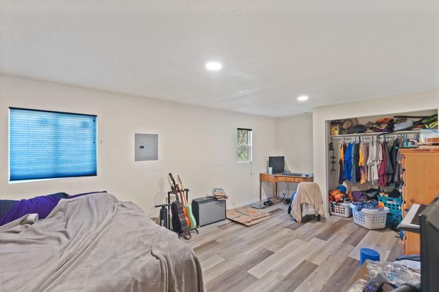 5001 Azalea Drive, Grants Pass, OR 97526