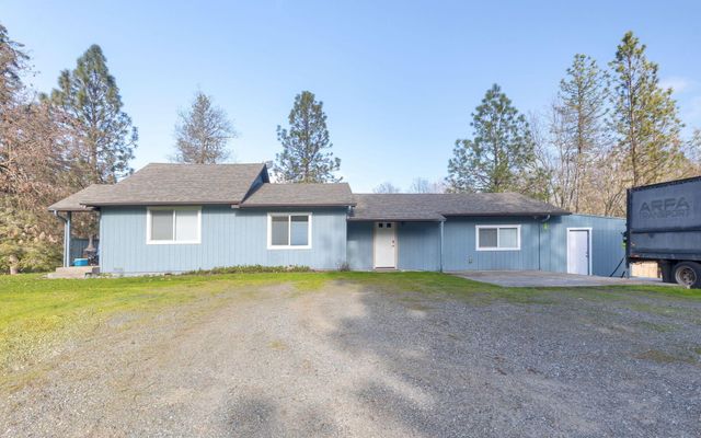 5001 Azalea Drive, Grants Pass, OR 97526