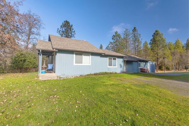 5001 Azalea Drive, Grants Pass, OR 97526
