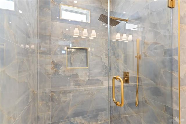 2817 E Conroe Road, Edinburg, TX 78542