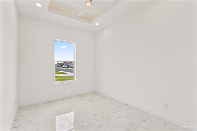 2817 E Conroe Road, Edinburg, TX 78542