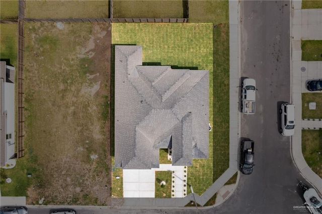 2817 E Conroe Road, Edinburg, TX 78542