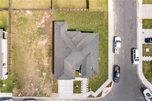 2817 E Conroe Road, Edinburg, TX 78542