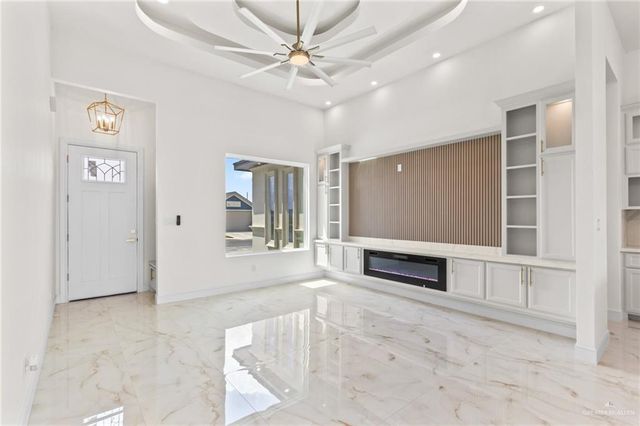 2817 E Conroe Road, Edinburg, TX 78542