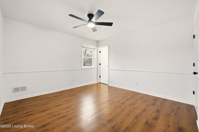 6312 Big Ben Dr, Louisville, KY 40291