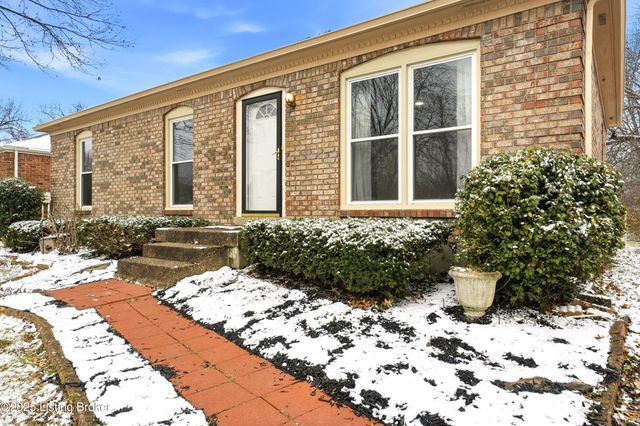 6312 Big Ben Dr, Louisville, KY 40291