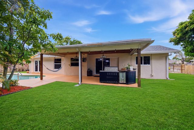 55 W Cypress Road, Lake Worth, FL 33467