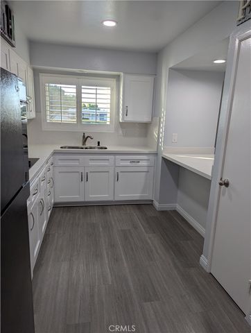 27051 Sun City Boulevard 1, Menifee, CA 92586