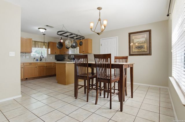 7511 Linkmeadow, San Antonio, TX 78240