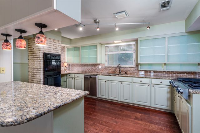 1608 Freeman Court, Arlington, TX 76013