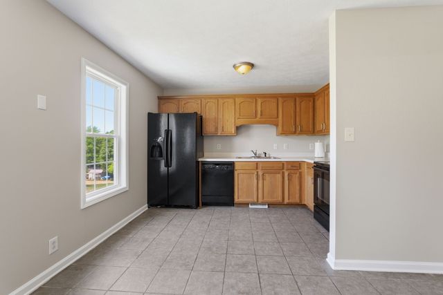 1346 Shahan Rd, Ashland City, TN 37015
