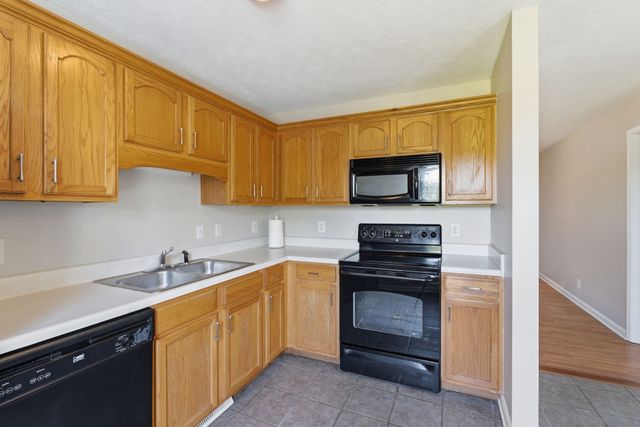 1346 Shahan Rd, Ashland City, TN 37015